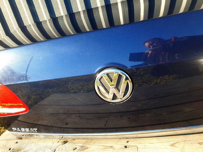 Кришка багажника Volkswagen Passat B7 Пассат Б7