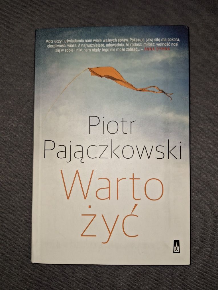 Książka Warto Żyć