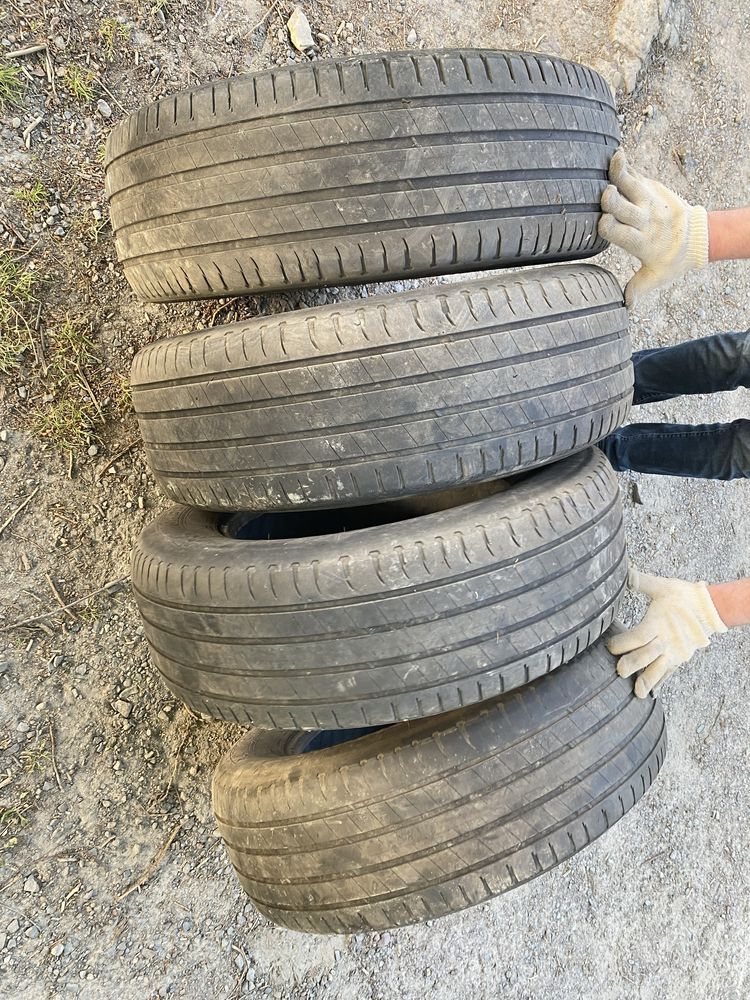 Шини літні (4шт.) Michelin 235/65 R17