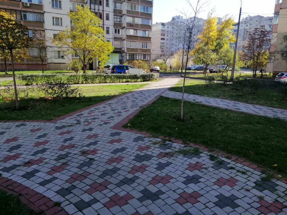 Укладка тротуарной плитки