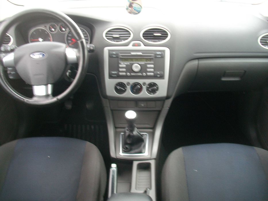 Ford Focus 1.6 TDCI 110cv de 2006 Impecável