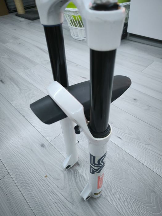 Amortyzator Sr santour 35 150mm 15x110 blokada skoku
