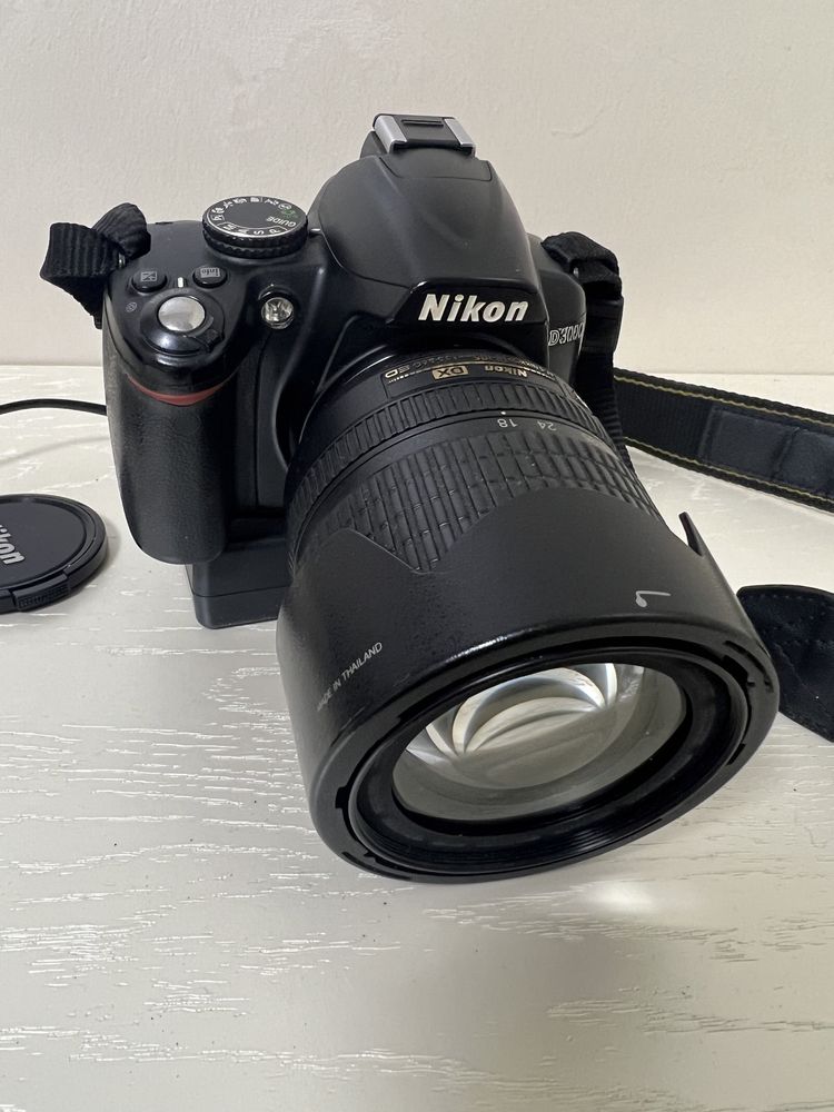 Фотоапарат Nikon D 3000