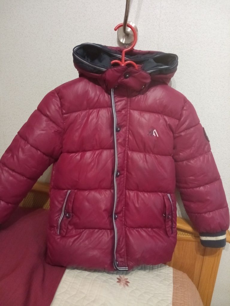 Продам куртку зима, фирма Mayoral