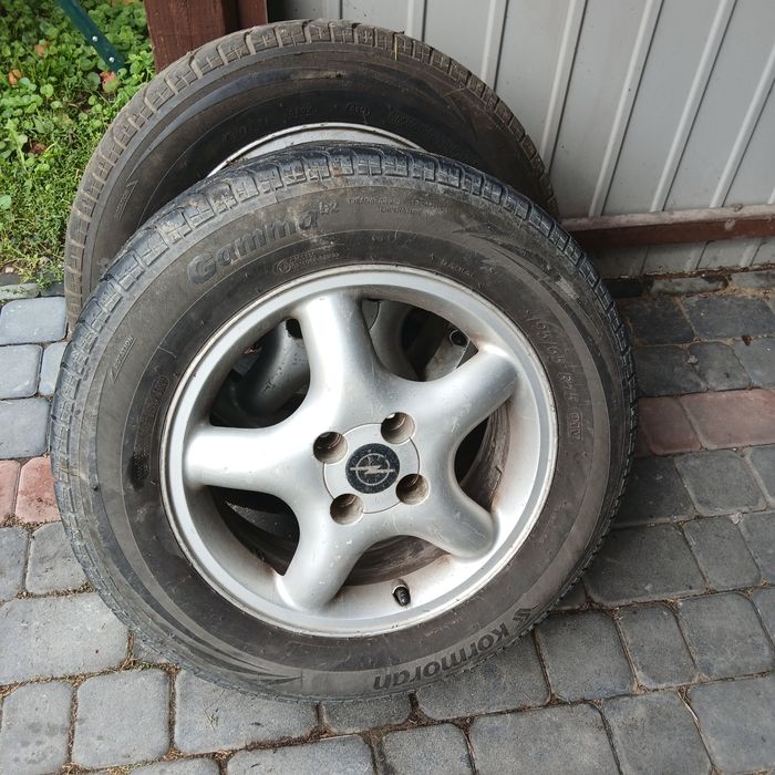 Opony koła 195x65x15 Dębica frigo