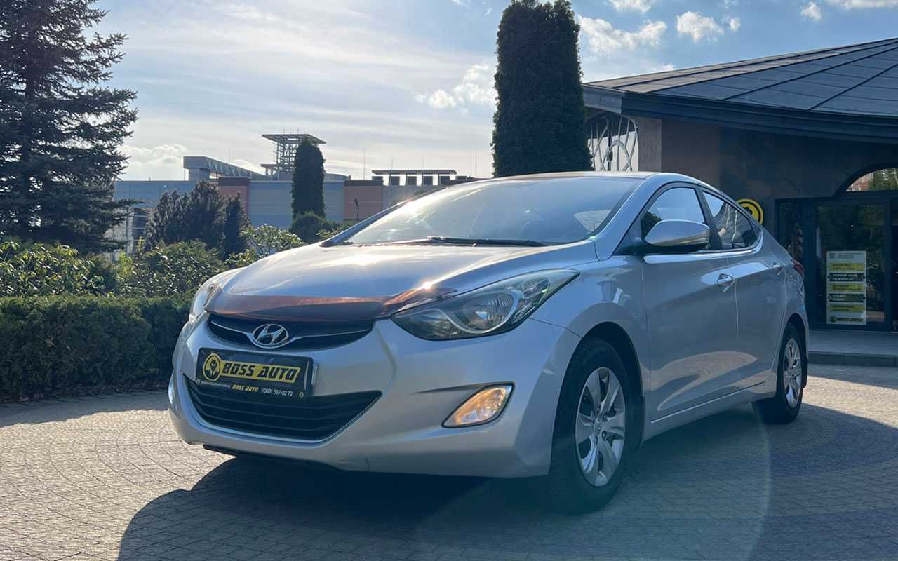 Hyundai Elantra 2011