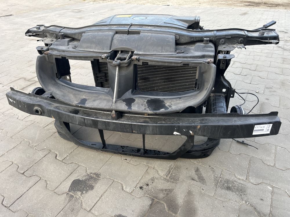 Pas przedni belka wzmocnienie z chkodnicami BMW e90 e91 komplet belka