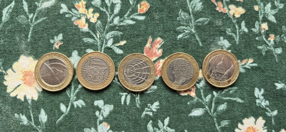 Monety 2 funty różne nie srebrne