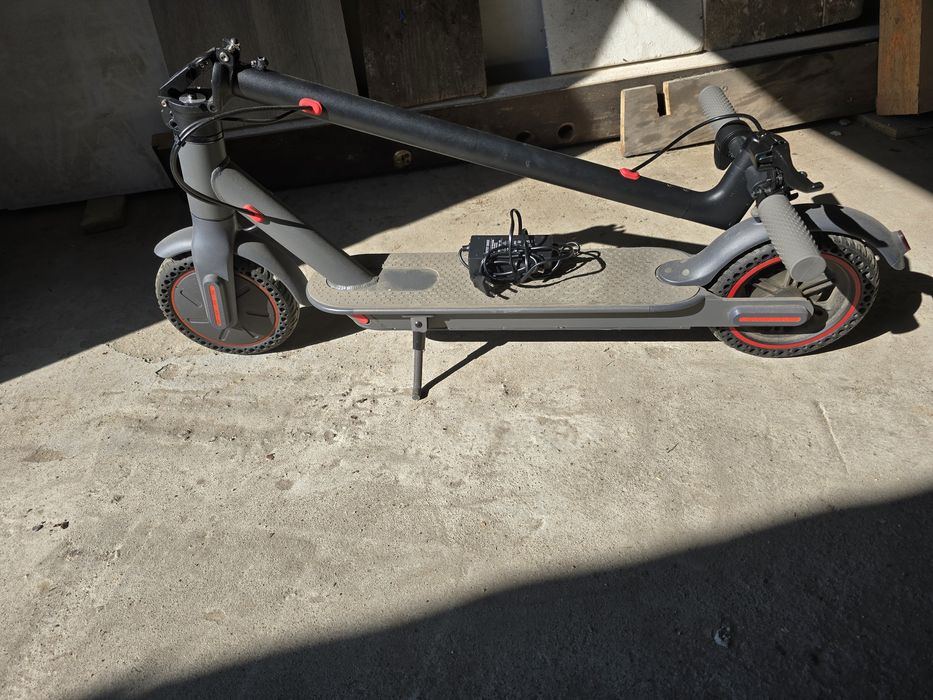 Hulajnoga elektryczna