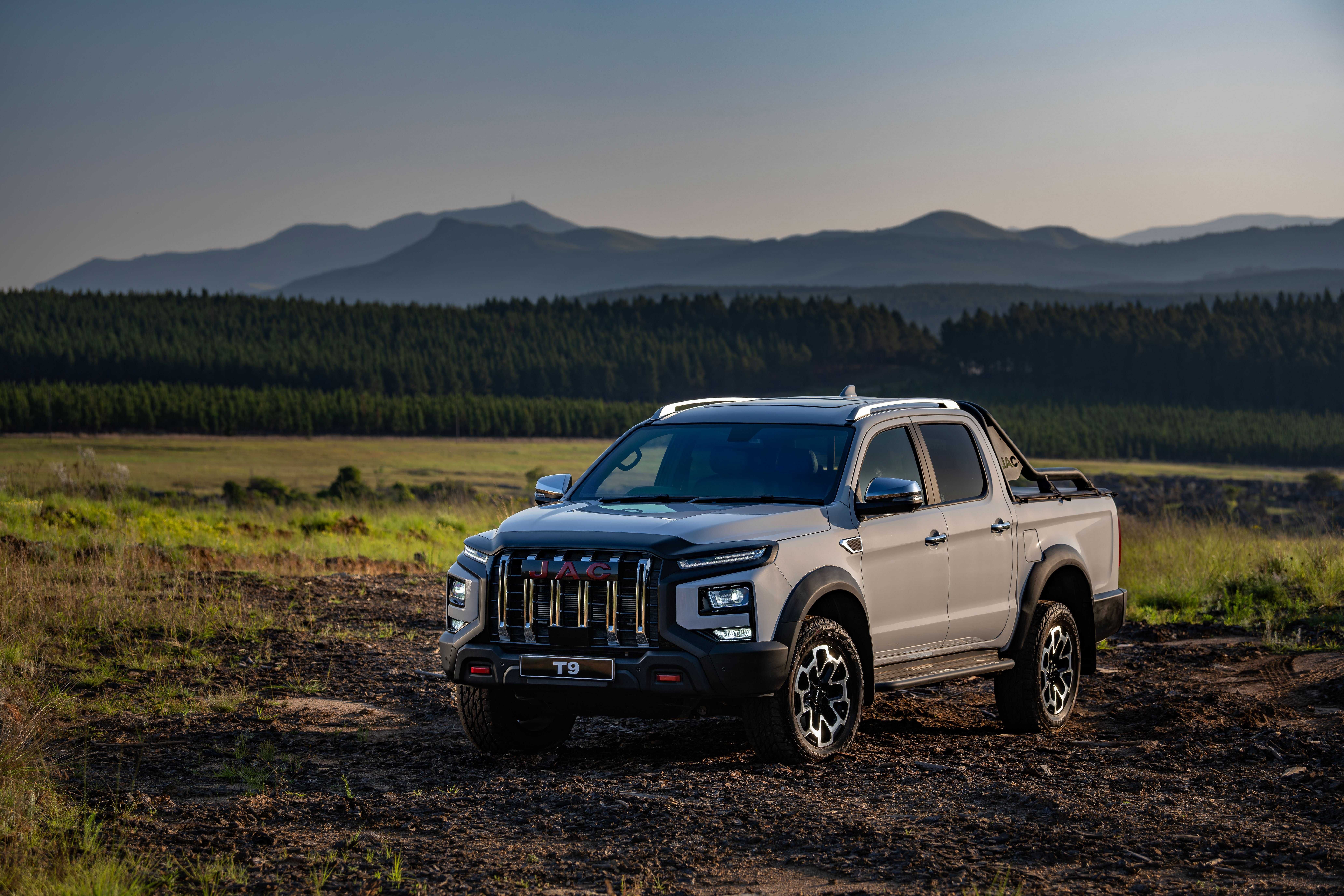 Електричний пікап JAC T9 EV 4x4 .  AUTOCHINA  Кривий Ріг .