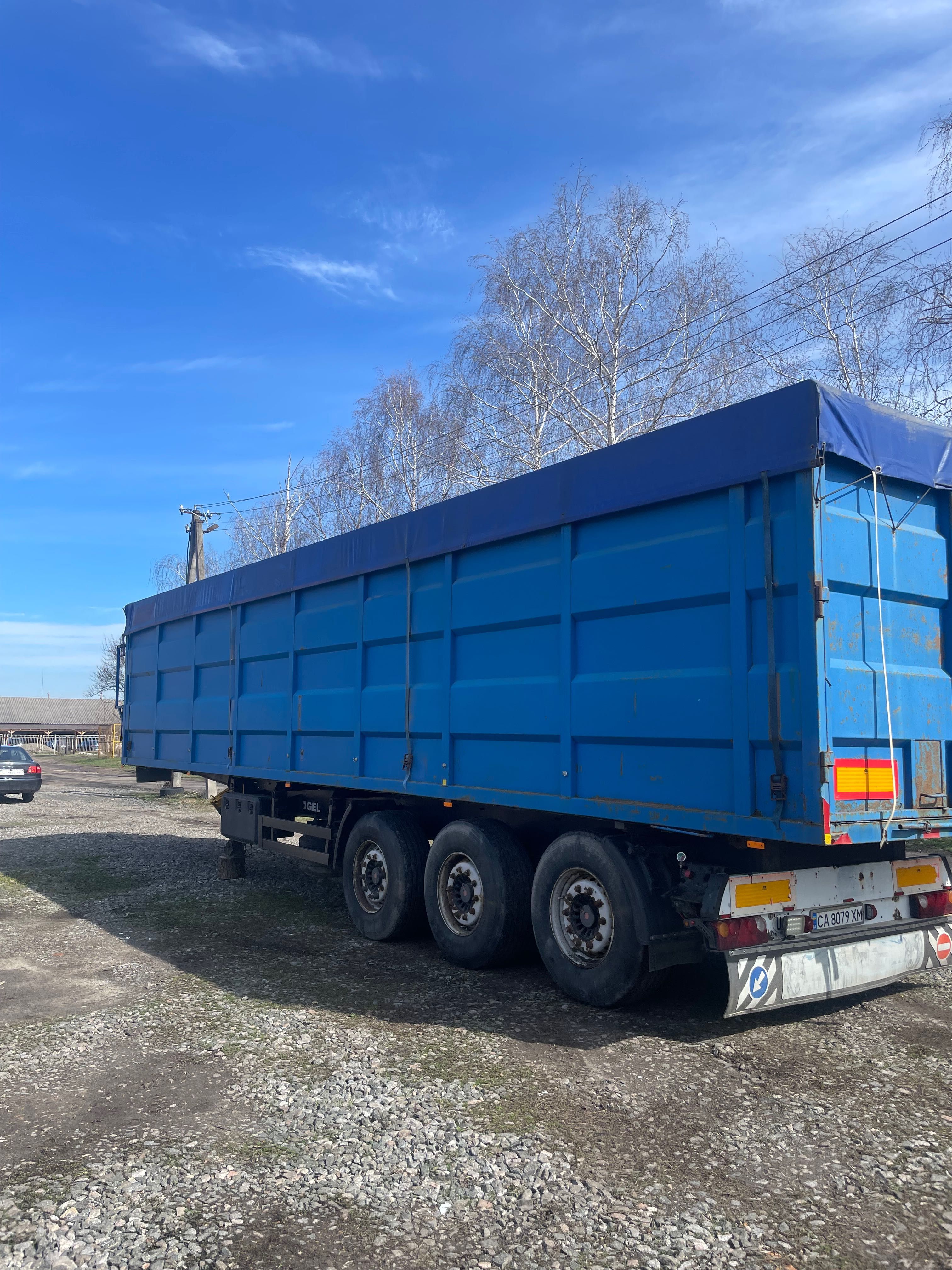 Напівпричіп самоскид