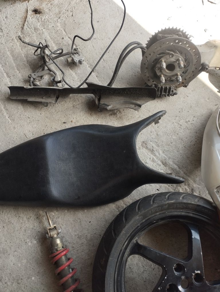 Honda vfr 800 części