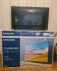 Телевізор Samsung TU8000 Smart TV 8 Series