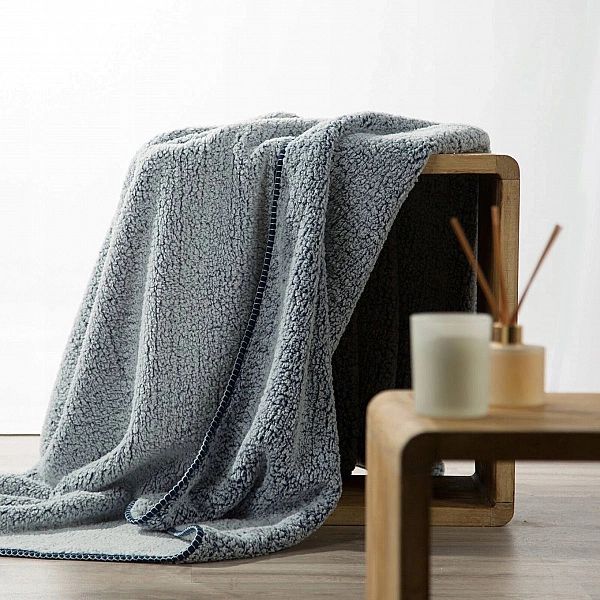 Koc 200x220 Narzuta na Łóżko Mikrofibra Baranek Koala Granat+Biały