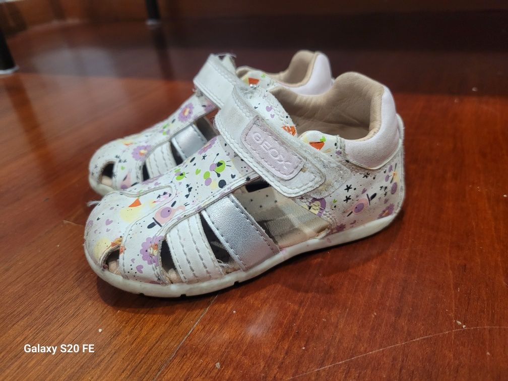 Geox sandalias menina 23