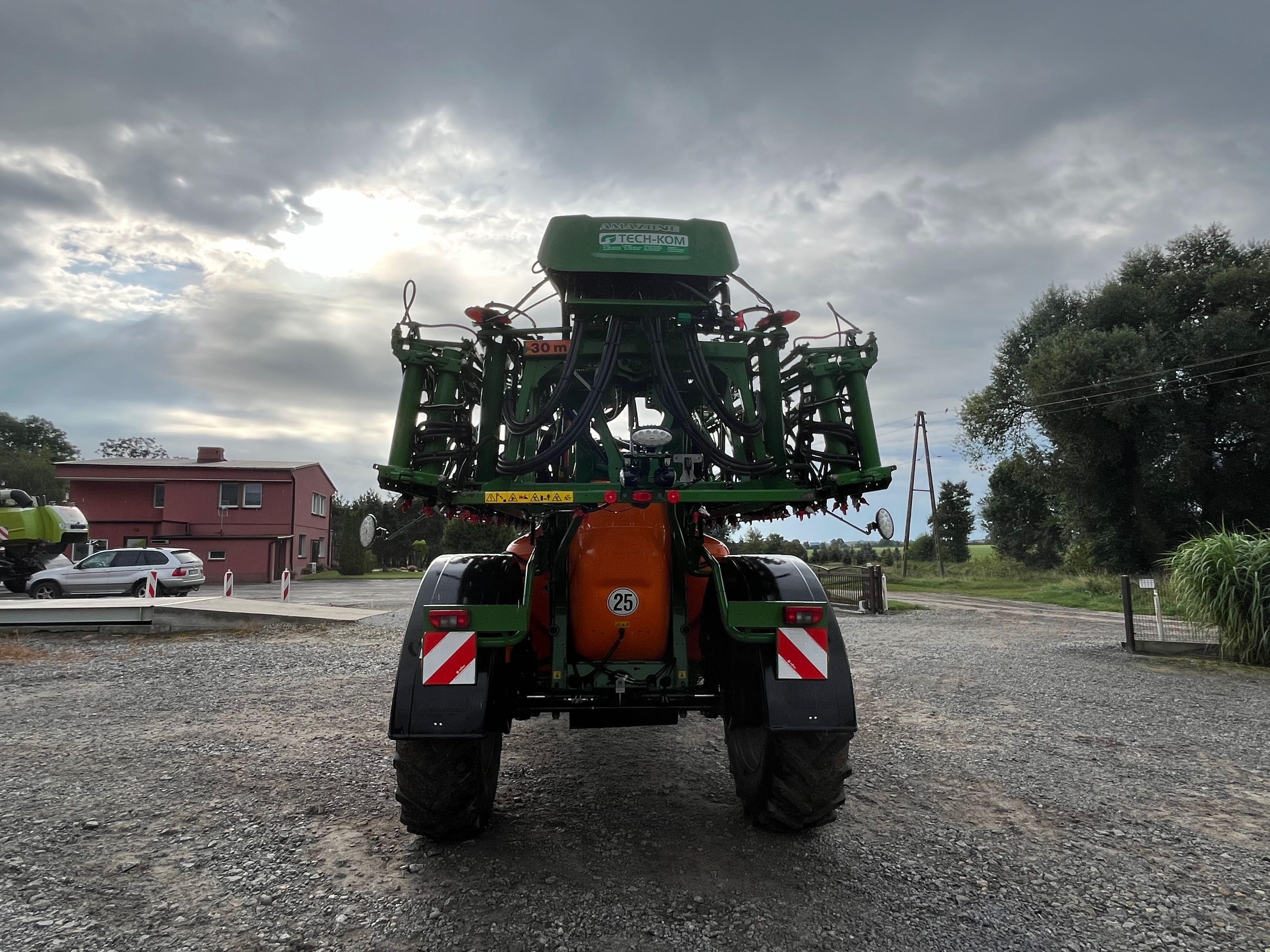 Amazone UX 4200 Super Stan