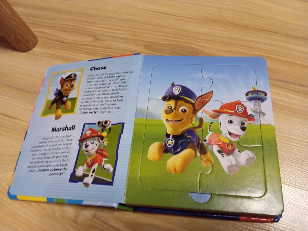 Psi patrol ksiażka z puzzlami +puzzle 30 elementów