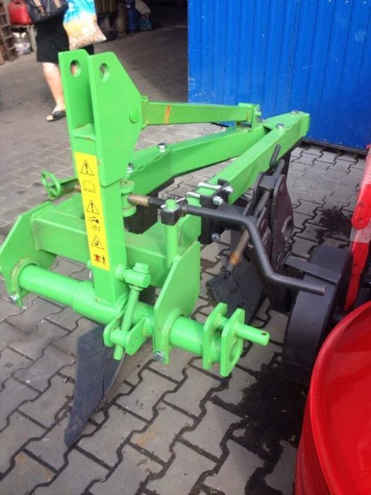 Плуг, + усилений варіант рами Бомет Польща