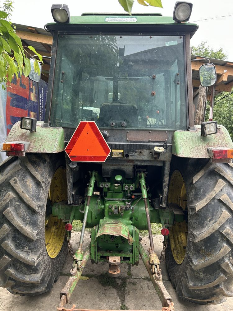 Трактор John deere 3040