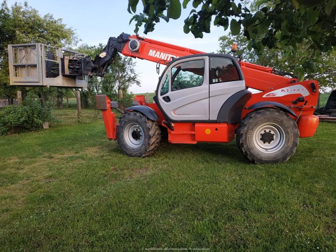 Manitou Mt 1840 A Privilage 18m kosz osprzęt zestaw ładowarka teleskop