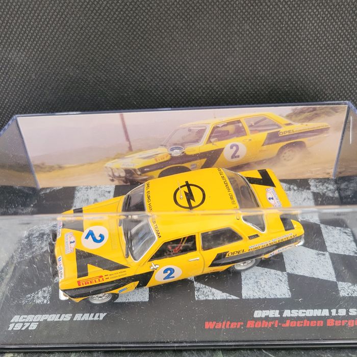 Carro miniatura Opel