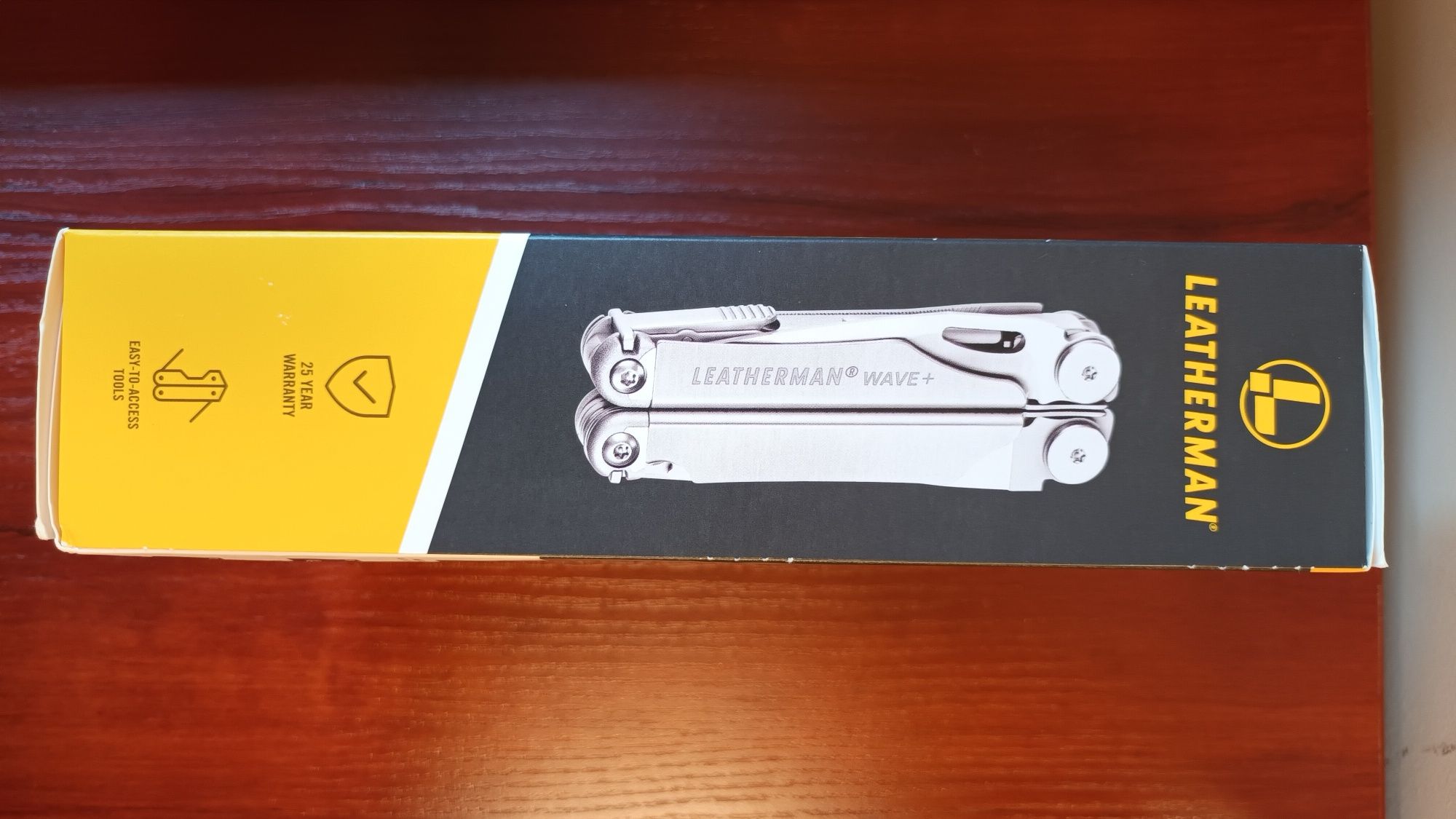 Leatherman Wave Plus multitool z kaburą