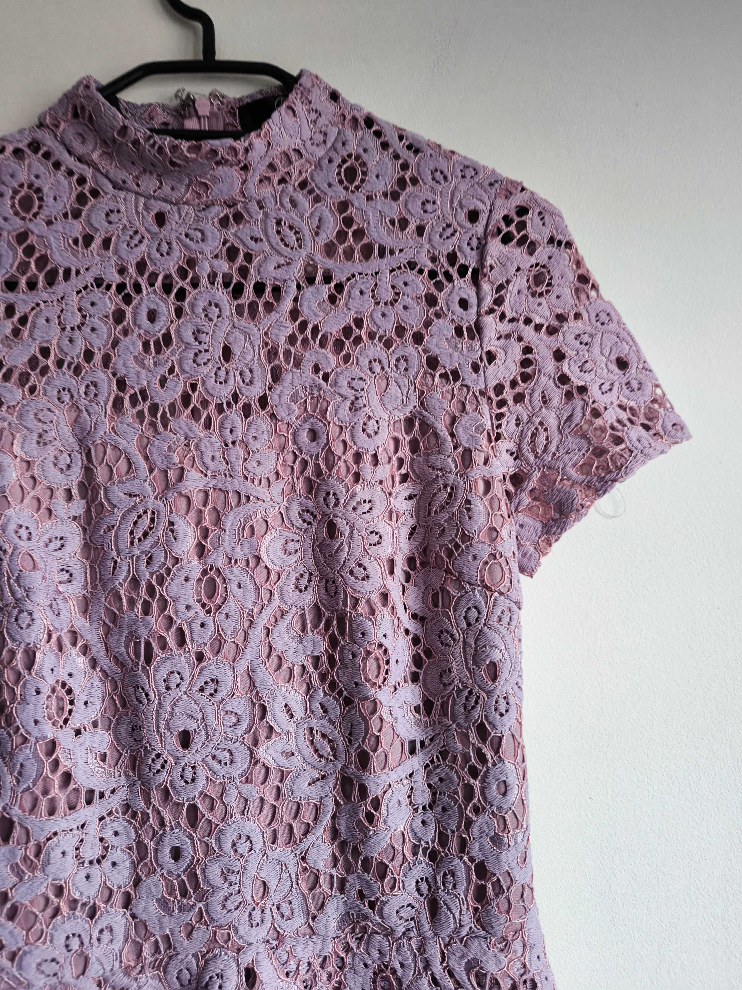 Śliczna sukienka w odcieniu pastelowego fioletu marki Missguided S/36