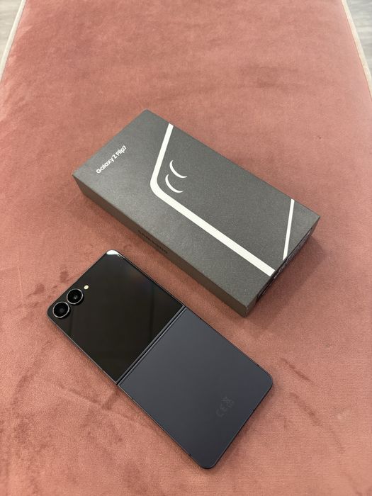 Samsung Z Flip 7 256GB