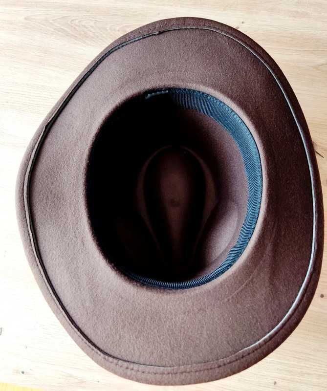 Kapelusz brązowy ciemny brąz kowbojski klasyczny uniwersalny wild west
