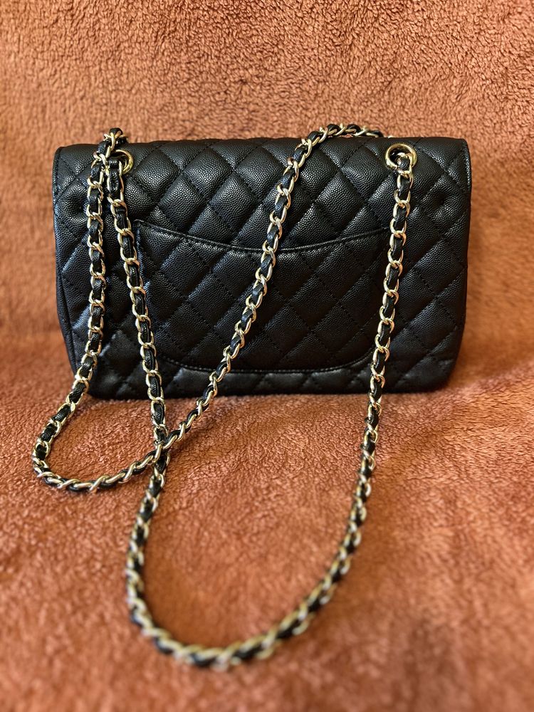 Сумка від Chanel