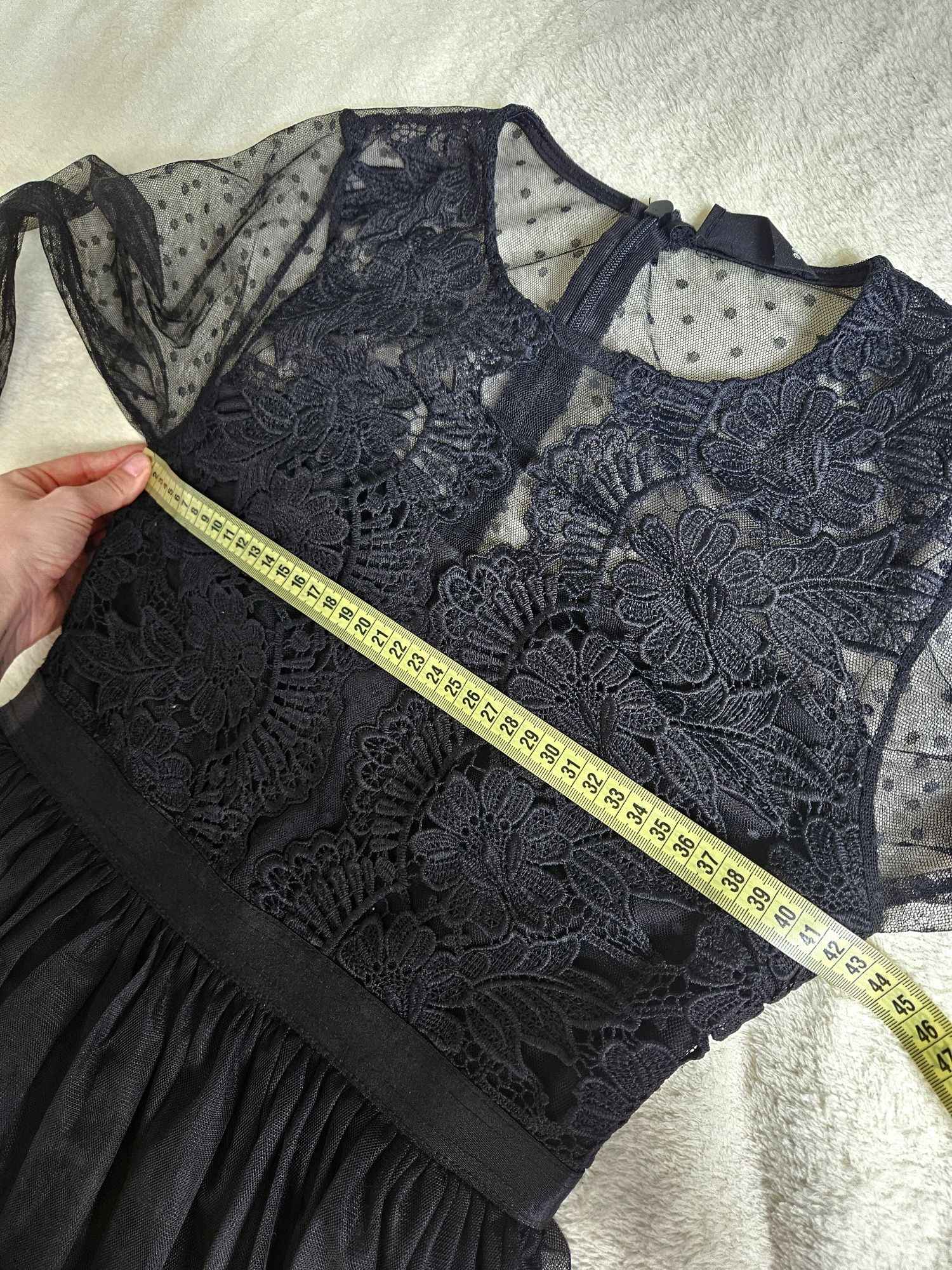 Czarna sukienka Lily McBee s/m