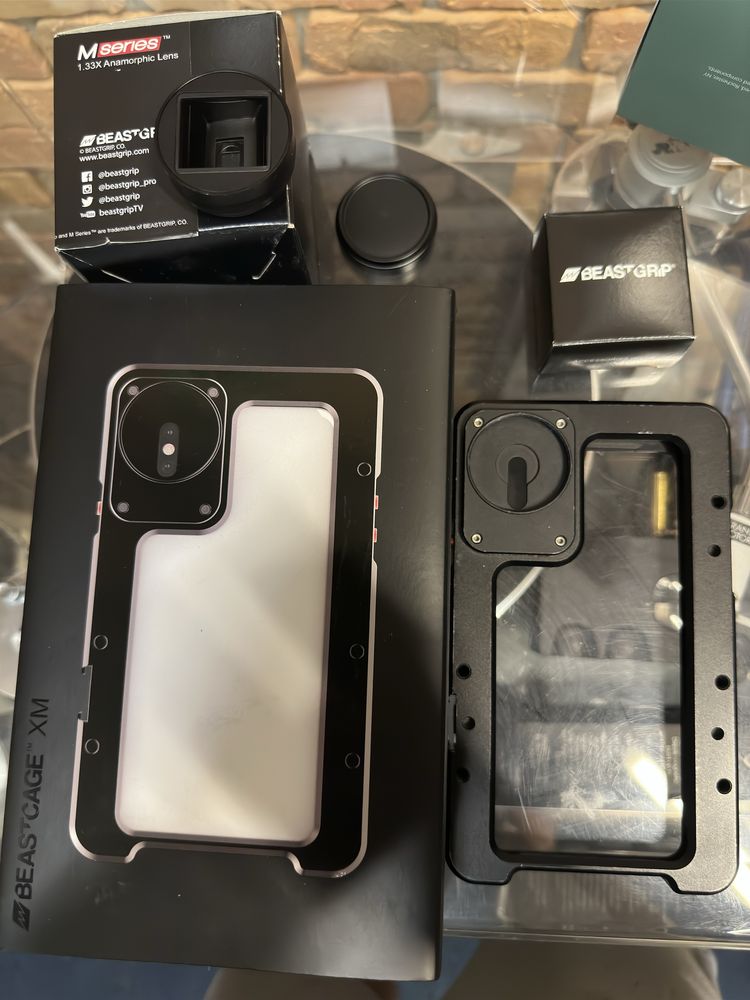 Чохол iphone x pro max beastgrip anamorphic lens moondog