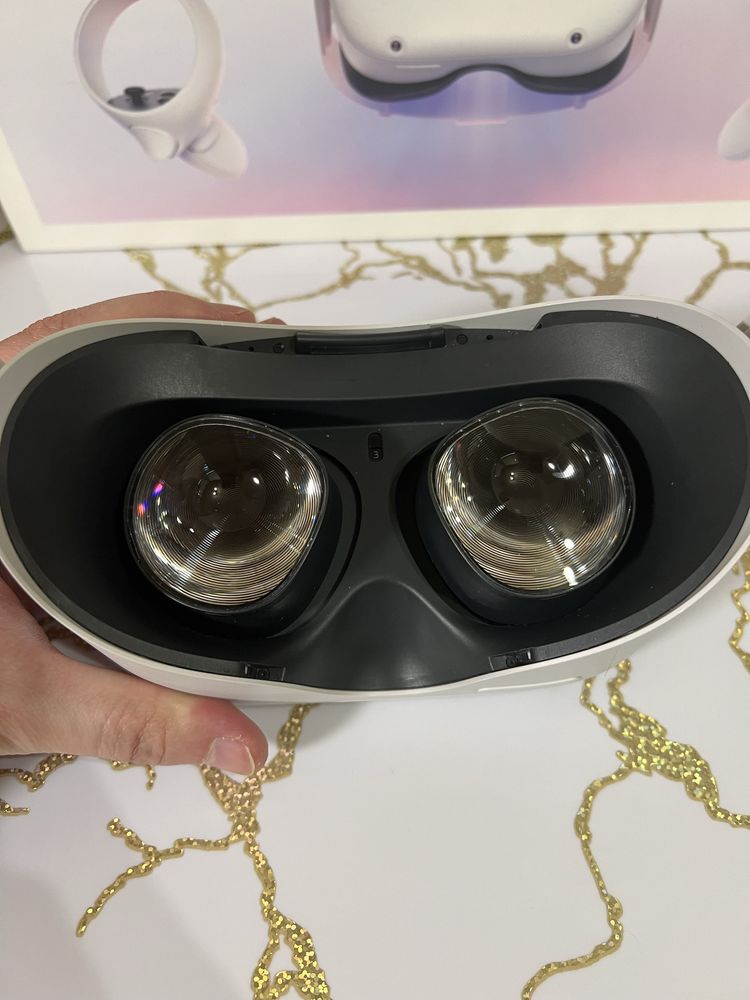 Окуляри віртуальної реальності Oculus Quest 2