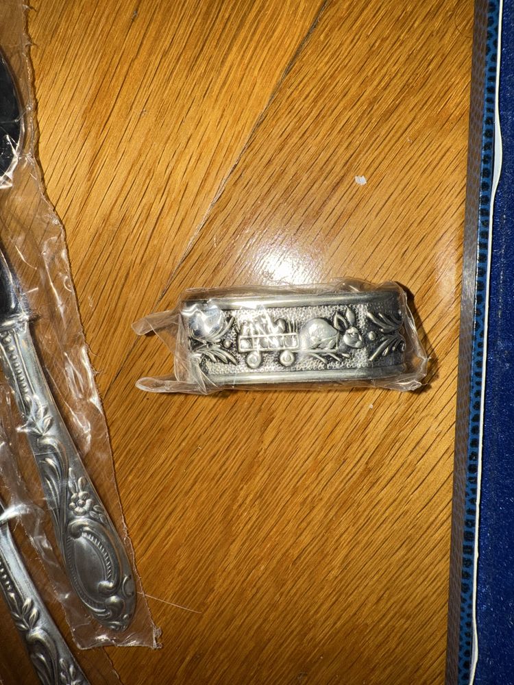 Conjunto criança em prata: colher garfo argola guardanapo