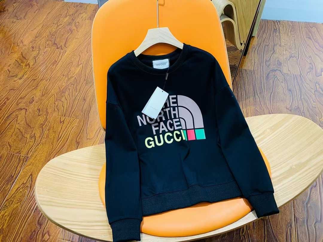 Свитшот  Gucci x The North Face Распродажа остатков!