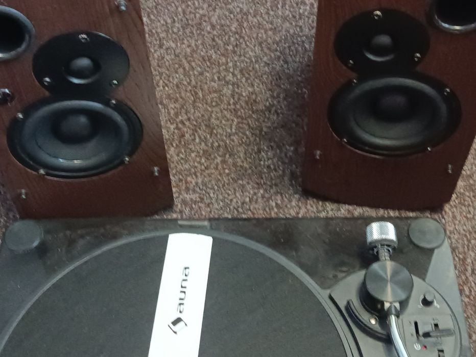 Вініловий програвач Auna+акустика