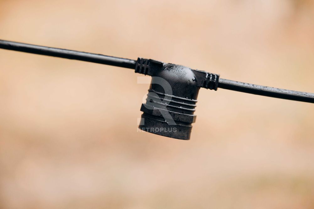 Ретро гірлянда з круглим дротом.