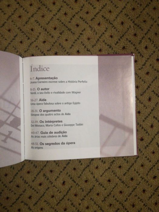 Coleção Grandes Óperas - CD Livro
