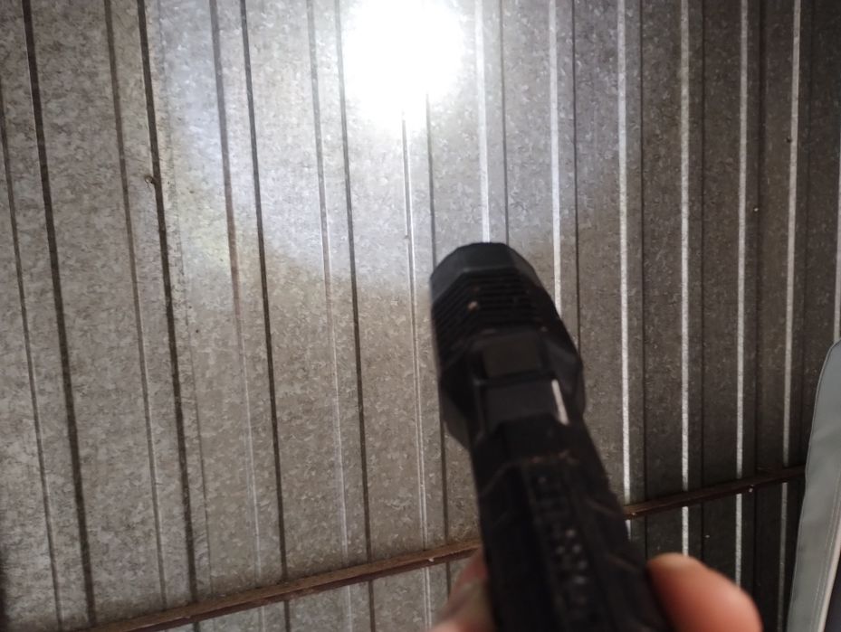 Latarka PELI 7060 LED + ładowarka