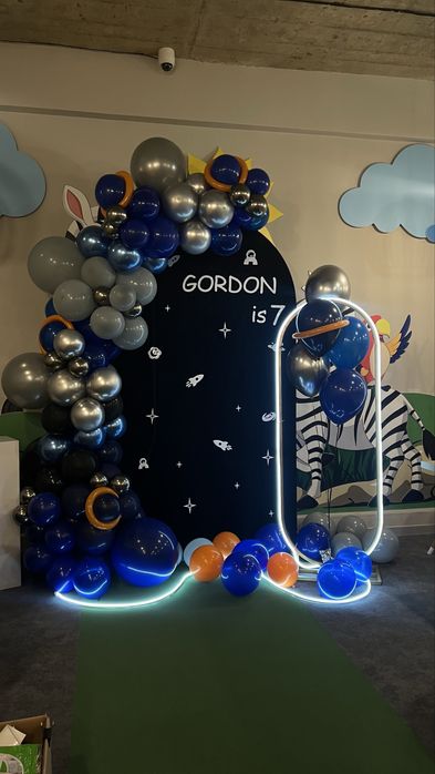 Фотозона хрещення весілля декор рочок