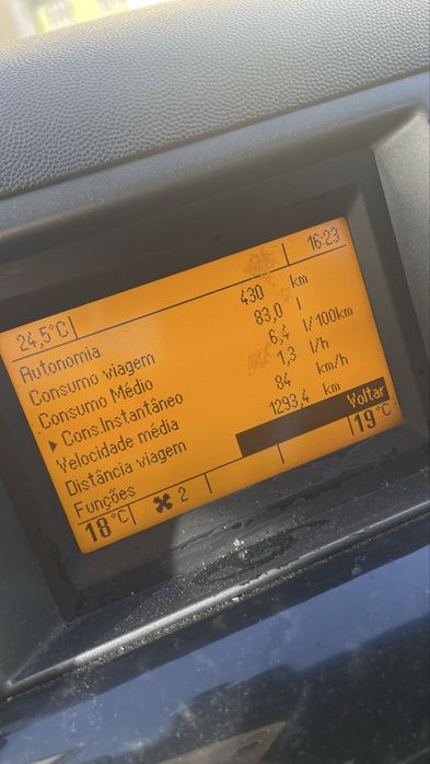 Vende-se Opel Signum 2.2 DTI de 10/2003