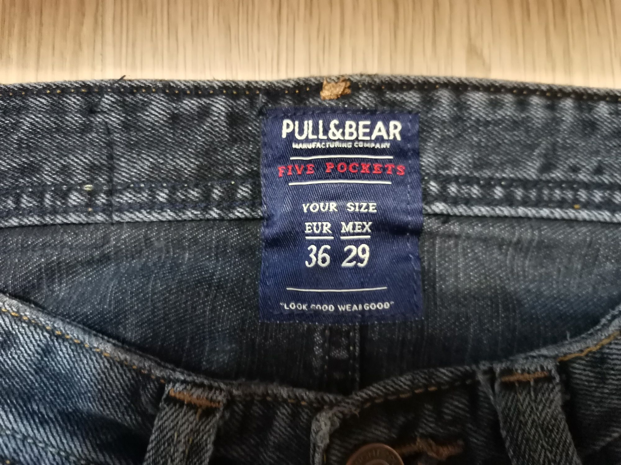 Темно-сині джинси pull and bear для підлітка