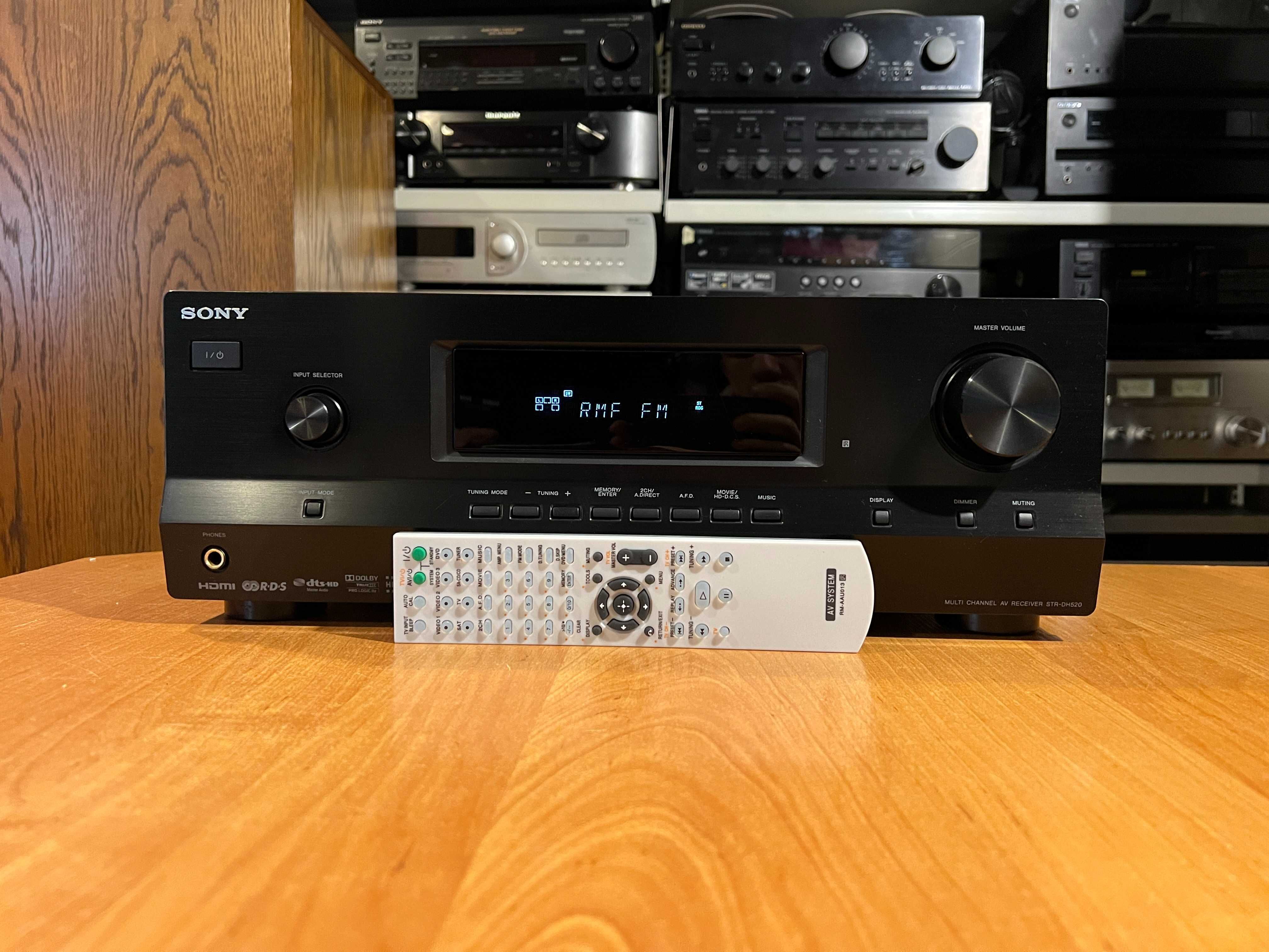 Amplituner Sony STR-DH520 Audio Room