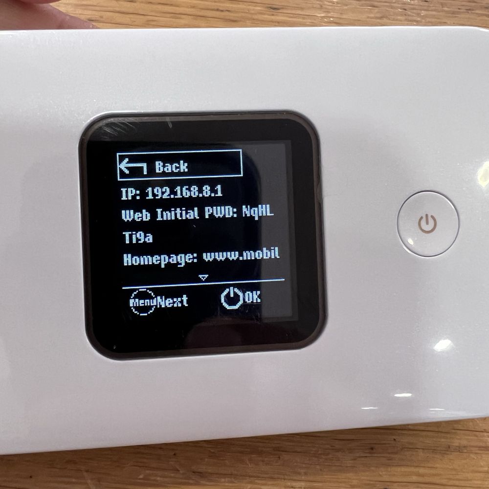 Router Huawei E5785 sem fios