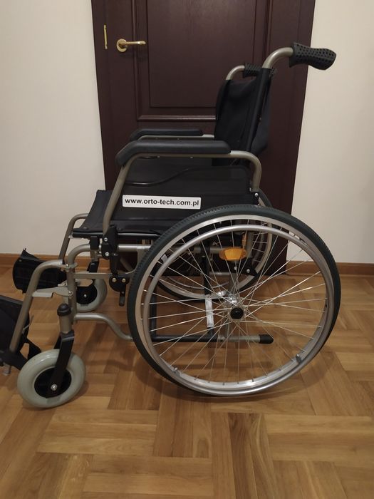 Wózek inwalidzki VITEA CARE VCWK43L