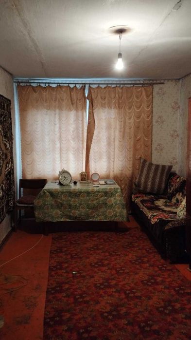 Продається кімната в гуртожитку с. Теофіполь (Коровє цукровий завод)