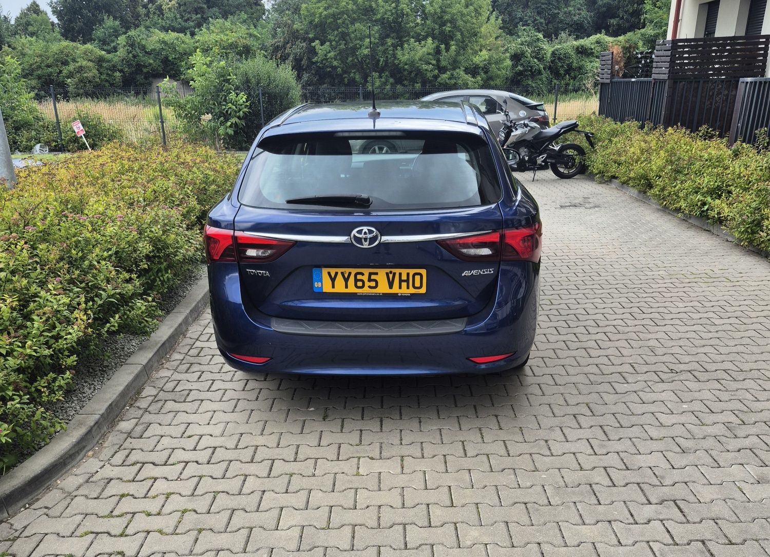Toyota Avensis kombi Anglik
