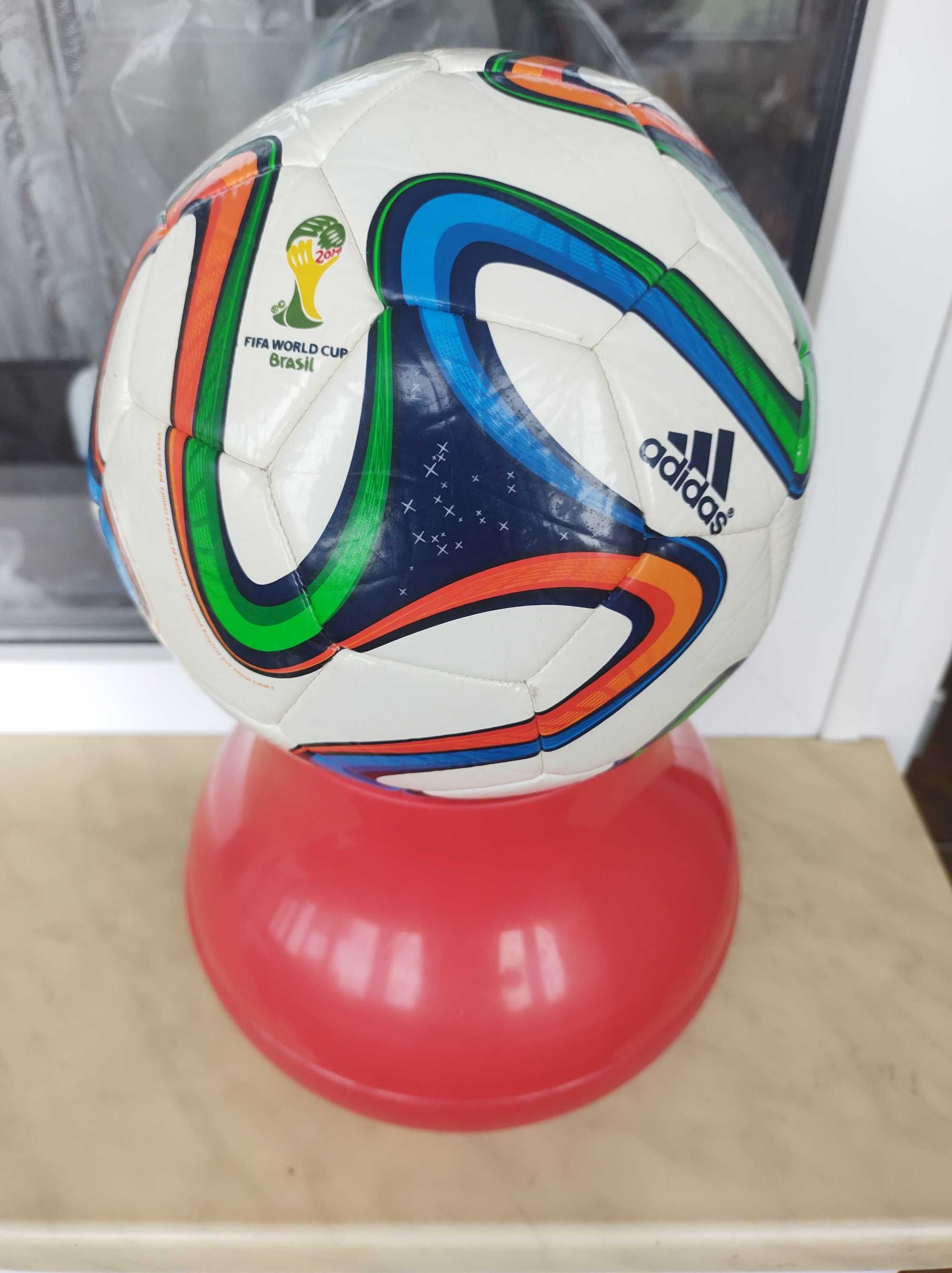 Футбольный мяч Adidas Чемпионат Мира Бразилия 2014