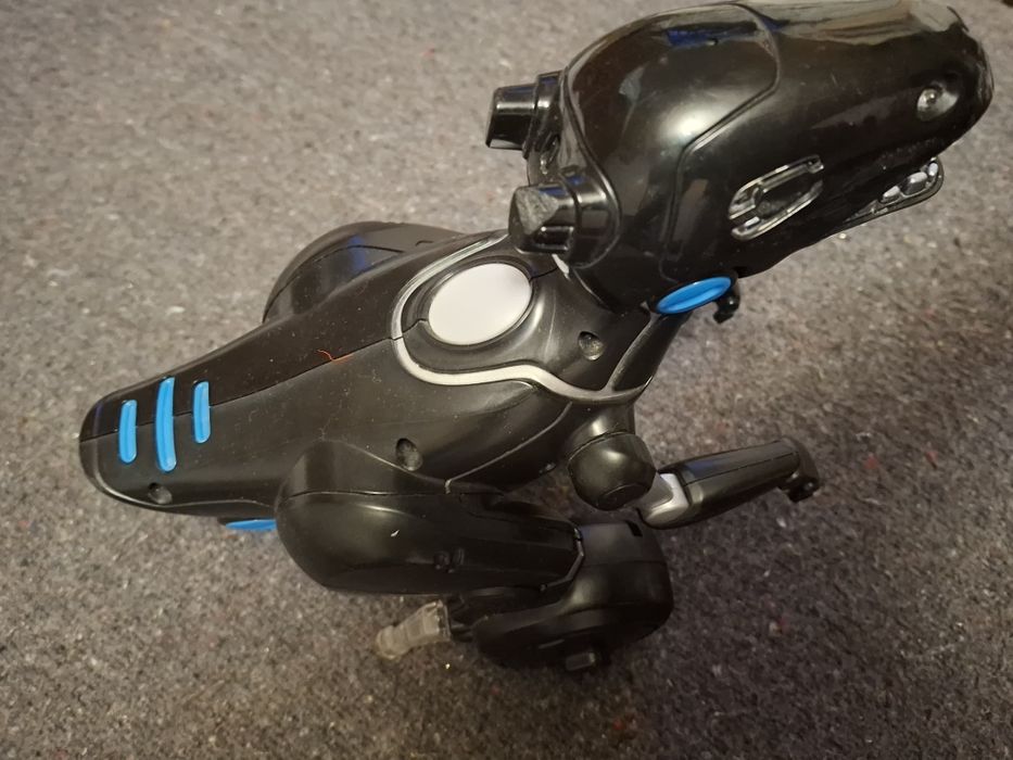 Робот Miposaur от WowWee.