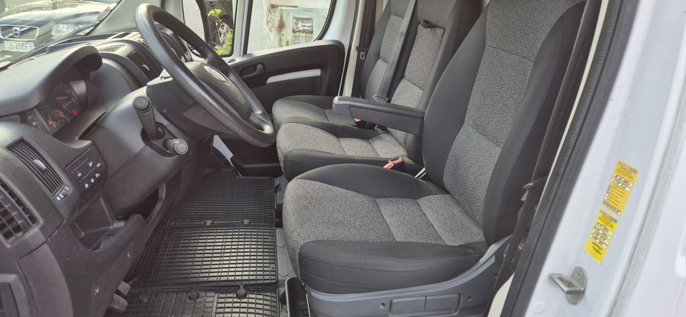 Wypożyczalnia samochodów dostawczych Fiat Ducato L3H2 2.3JTD 2020r